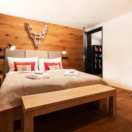 Sleeps 8 Pool Wifi شقة *